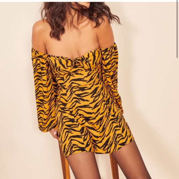 Reformation Dresses & Skirts - Reformation Roshay‎ Tiger Print Tigress Mini Dress 8